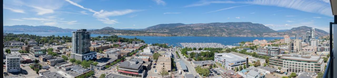 Awesome View 21 Two Bedroom One Bath Downtown Lake View Near Beach Kelowna Bagian luar foto
